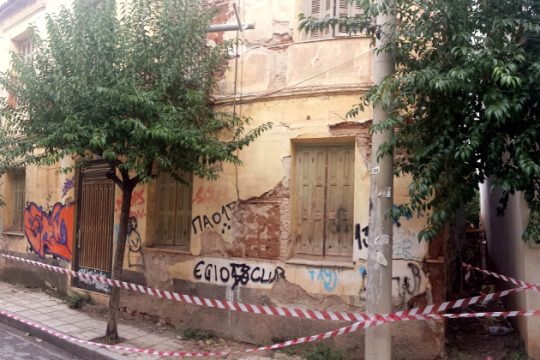 Ξεκίνησαν οι έλεγχοι στα κτίρια της Αιγιαλείας