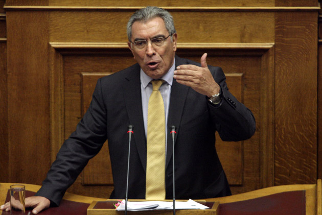«Ναι» στον Στ. Δήμα λένε τώρα οι Καπερνάρος, Οικονόμου και Κουράκος