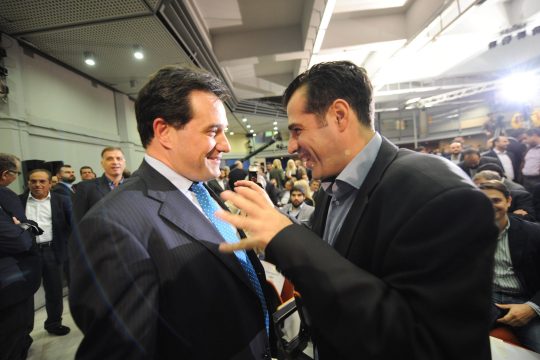 Άδωνις εναντίον Νίκου Ρωμανού