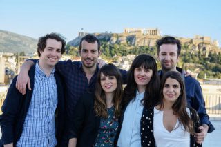 Θυμωμένοι με την κοινοβουλευτική διαδικασία