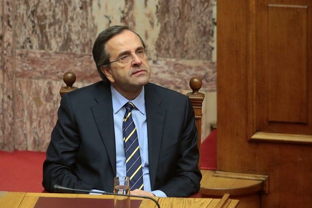 Γράφουν και σβήνουν ονόματα