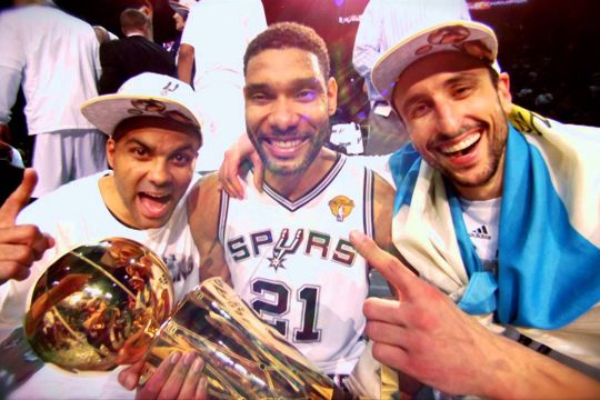 O «μαγικός» κόσμος του NBA (2014)