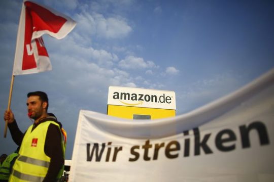 Εορταστική απεργία στη γερμανική Amazon