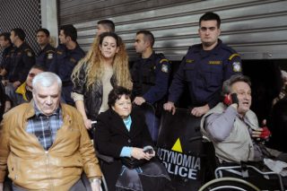 Αόριστες υποσχέσεις