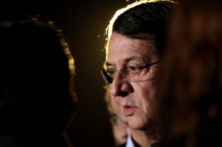 Υπό αίρεση ο ανασχηματισμός στην Κύπρο