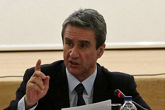 Οι ανεκπλήρωτες υποσχέσεις του υπουργού Παιδείας