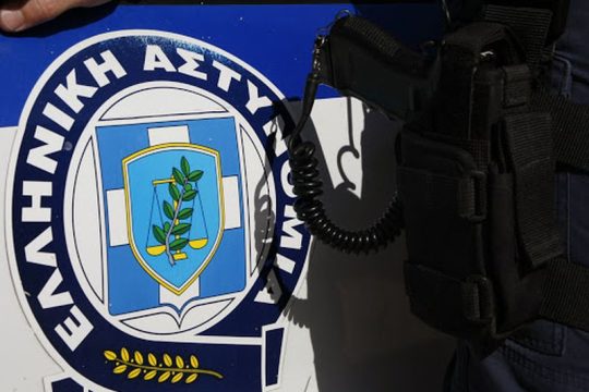 Υπεξαίρεση από ειδικό φρουρό