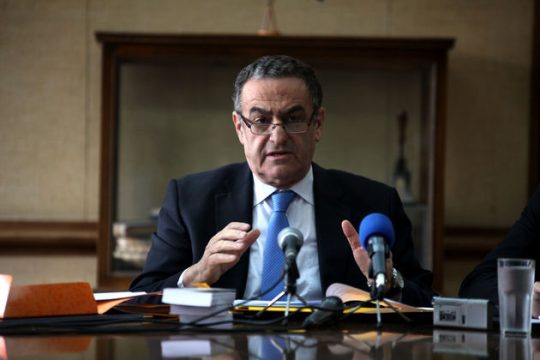 Παρά φύσιν δηλώσεις Αθανασίου