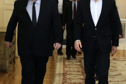 Παπανδρεϊκό ΣΟΚ στον Βενιζέλο
