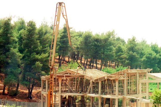 Δωράκι σε καταπατητές