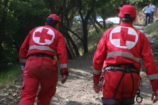 Αβοήθητοι οι εθελοντές διασώστες