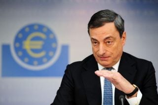 Ντράγκι: Η αναθέρμανση της οικονομίας μπορεί να περιμένει…