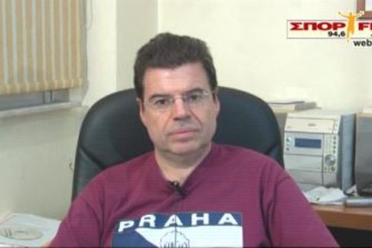 Τα «βουβάλια» βλέπουν τον διπλανό, κυβερνητικό «βάλτο»
