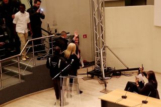 Και η υποκρισία έχει όρια
