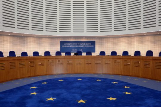 Καταδίκη της Ελλάδας για απάνθρωπη μεταχείριση μεταναστών