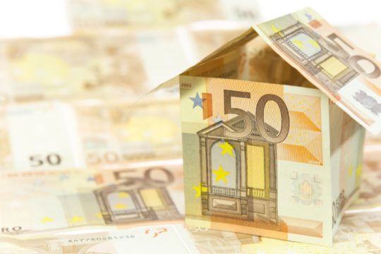 Σε επενδυτικά funds τα στεγαστικά