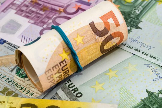 Αυξάνονται οι ληξιπρόθεσμες στα Ταμεία, παρά τη ρύθμιση