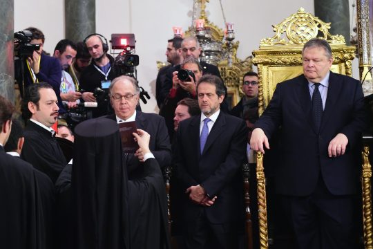 Παρασκήνια  01.12.2014