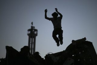ΑΝΤ1: Εξπέρ στο παρκούρ οι αναρχικοί