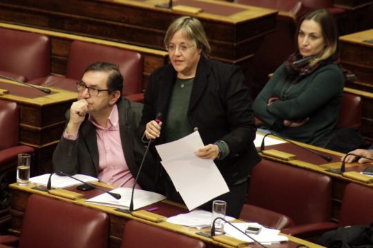 Πως απαντά στον Α. Γεωργιάδη η Β. Κατριβάνου
