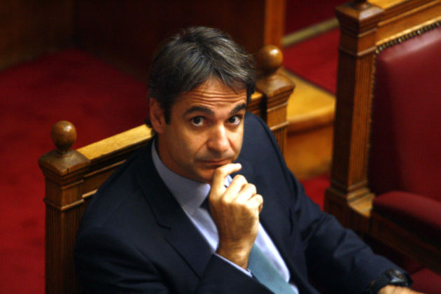 Τους κρατούν μέχρι να τους εκδιώξουν