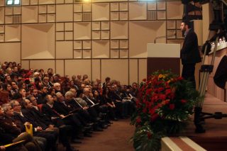 «Μοναδική εγγύηση του λαού»