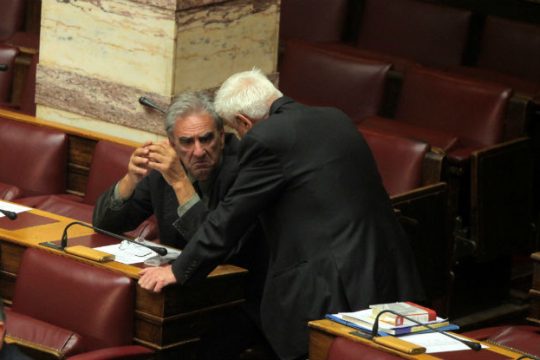 «Προτροπές» από Βουδούρη – Παραστατίδη προς ανεξάρτητους
