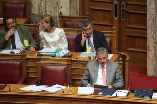 Πύρρειος νίκη για τον δασοκτόνο νόμο