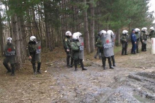 ΜΑΤ σε ρόλο υπερασπιστή ιδιωτικών συμφερόντων