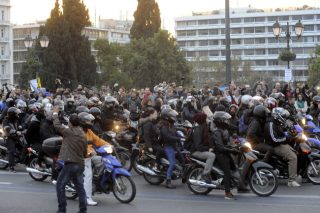 Διαμαρτυρίες σε όλη τη χώρα