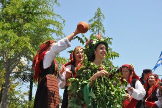 Παιχνιδιάτορες και λαλητάδες