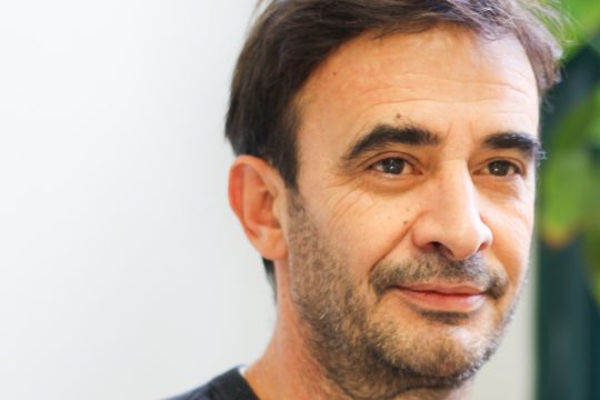 Γελοίο ατύχημα, πικρό ανέκδοτο