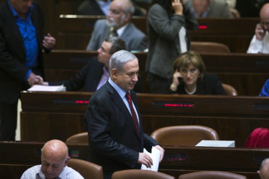 Απολύσεις υπουργών οδηγούν σε πρόωρες εκλογές
