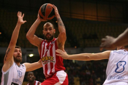 Επέστρεψε στις νίκες ο Ολυμπιακός
