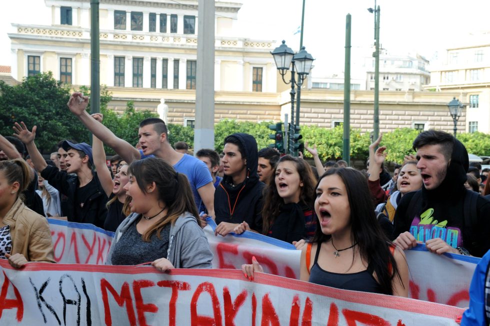 Ρεύμα ανυπακοής στην αξιολόγηση – λαιμητόμο!