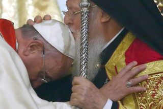 Καθολική καταδίκη της βίας στη Μέση Ανατολή