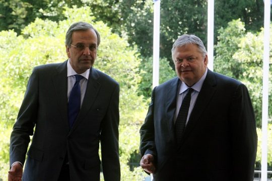 Μαζεύουν τα… ασυμμάζευτα
