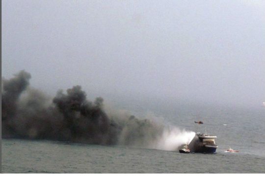 Ένας νεκρός στο «Norman Atlantic» – Σε εξέλιξη η διάσωση των επιβατών (upd)