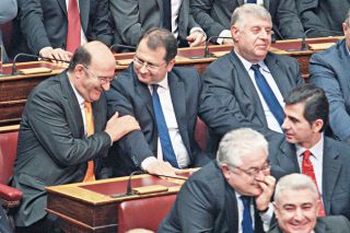 Η ψηφοφορία… λεπτό προς λεπτό