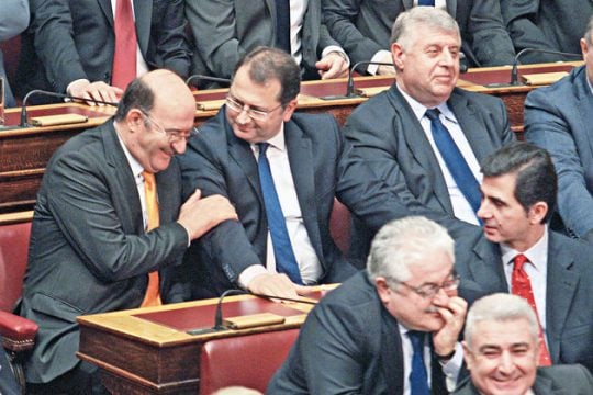 Η ψηφοφορία… λεπτό προς λεπτό