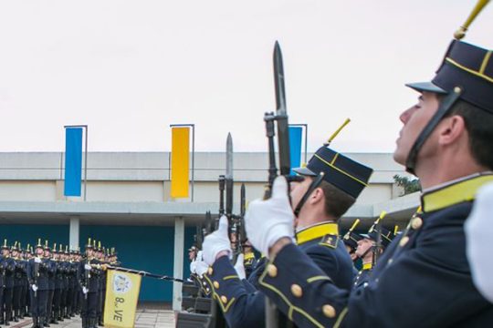 «Σπάρτακος» υπό διωγμόν