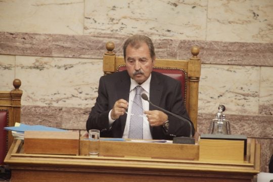 Ο Γιάννης Τραγάκης πρόεδρος της επιτροπής αναθεώρησης του Συντάγματος