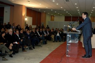 Δεν δέχεται να συζητήσει ο ΣΥΡΙΖΑ