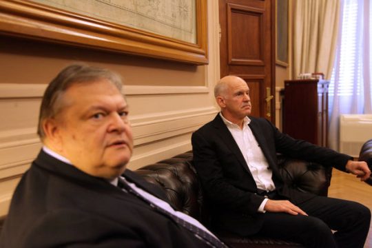 Ραντεβού στις… κάλτσες για Βενιζέλο-Παπανδρέου