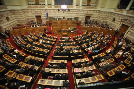 Στερεύει η δεξαμενή του «ναι»