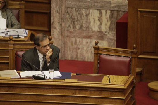 Με το που ψηφίστηκε θα αναθεωρηθεί!