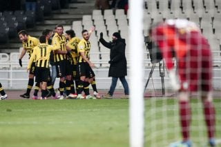Ε-ε-έρχεται!