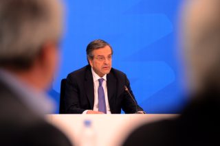Ο δήμιος των ελευθέρων επαγγελματιών σε ρόλο σωτήρα