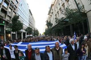Επιστρατεύονται οι απόστρατοι εν όψει κάλπης