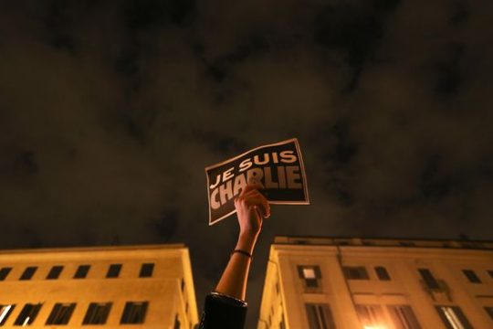 Οι εγχώριοι φιλελεύθεροι λογοκριτές έγιναν «Σαρλί»!